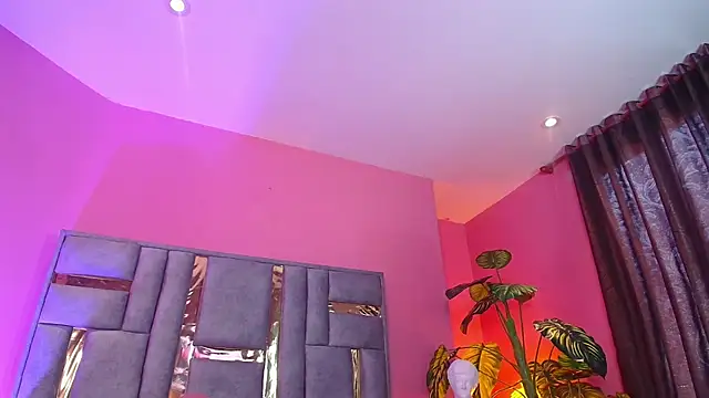 JuliaRose ks online show from February 4, 2025, 12:22 pm