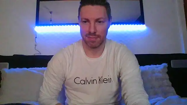 Fit4fun24 online show from April 13, 2026, 10:37 pm