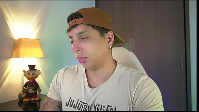 appolo allen online show from November 10, 2025, 5:06 am