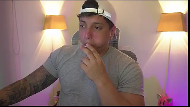 appolo allen online show from December 2, 2025, 2:39 am