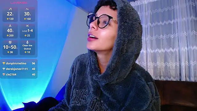 Snapshot of peyton_golden1 chatting on March 6, 2025, 7:25 am peyton golden1 online show from March 6, 2025, 7:25 am