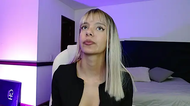 peyton golden1 online show from February 11, 2026, 3:33 am