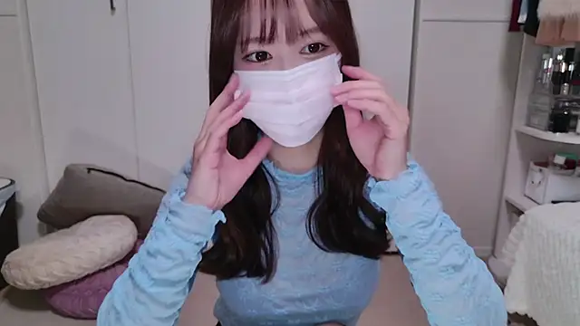 TsukasaSakai online show from January 4, 2025, 3:29 am