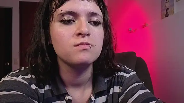 Snapshot of NEXT_DOOR_GIRL_ chatting on April 28, 2026, 10:26 pm NEXT DOOR GIRL online show from April 28, 2026, 10:26 pm