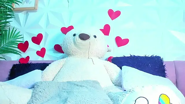 Briyit Doll online show from September 20, 2025, 4:57 am