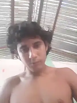 Snapshot of pedrodavid_ chatting on September 27, 2025, 8:25 pm pedrodavid  online show from September 27, 2025, 8:25 pm