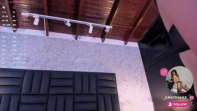 Snapshot of Caro_martinezz chatting on December 21, 2024, 4:52 am Caro martinezz online show from December 21, 2024, 4:52 am