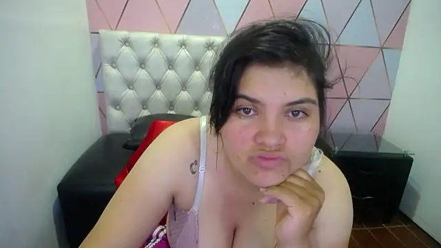 Marinasexxx online show from January 8, 2026, 6:05 am