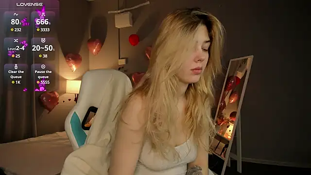 Vanessa Walters online show from March 6, 2025, 3:02 am