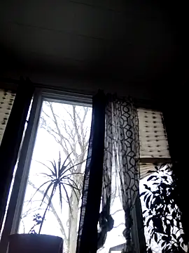 otterlover123 online show from December 5, 2024, 6:55 pm