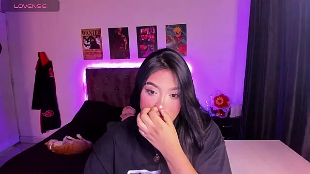 Snapshot of Mariana_Hasper_ chatting on October 15, 2025, 3:50 am Mariana Hasper  online show from October 15, 2025, 3:50 am