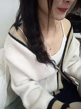 Lovely kute online show from February 25, 2025, 3:16 pm