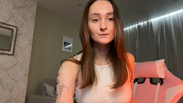 Snapshot of Eva_Eva_ chatting on December 18, 2024, 10:02 pm Eva Eva  online show from December 18, 2024, 10:02 pm