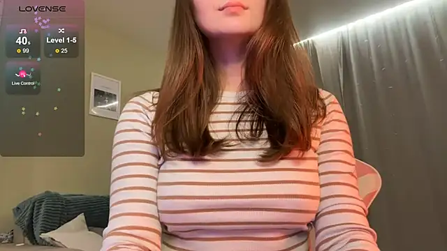 Snapshot of Eva_Eva_ chatting on February 5, 2025, 1:47 am Eva Eva  online show from February 5, 2025, 1:47 am