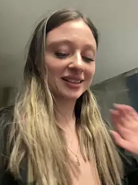 Kimsweet7 online show from January 17, 2025, 9:06 pm