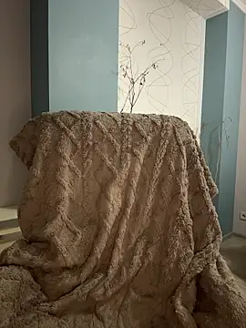 Kimsweet7 online show from November 12, 2025, 6:19 pm