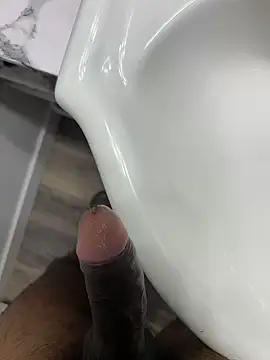 Snapshot of carlossdfr chatting on September 14, 2025, 3:38 am carlossdfr online show from September 14, 2025, 3:38 am