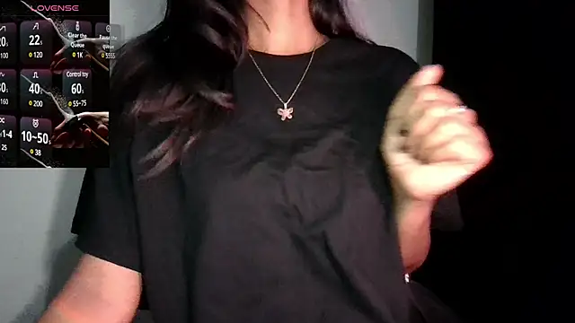 Snapshot of glowybekwa chatting on March 2, 2025, 9:43 pm glowybekwa online show from March 2, 2025, 9:43 pm