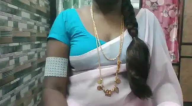 Snapshot of Hot_akshara chatting on December 2, 2024, 3:25 pm Hot akshara online show from December 2, 2024, 3:25 pm