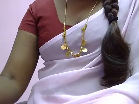 Hot akshara online show from November 18, 2025, 12:20 pm