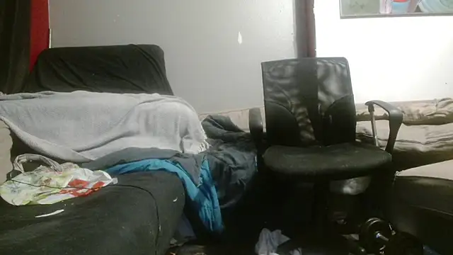 Snapshot of Gigadickman chatting on March 19, 2025, 6:44 pm Gigadickman online show from March 19, 2025, 6:44 pm