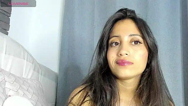 Loren parissi online show from April 29, 2026, 2:48 am