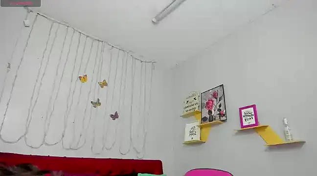 kathina giraldo online show from March 13, 2025, 12:56 pm