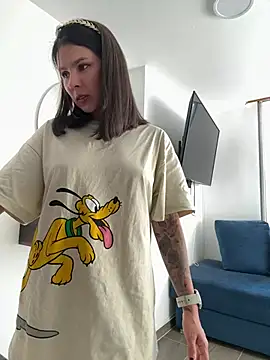 SofiaG  online show from March 17, 2025, 9:55 pm