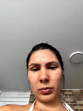 SofiaG  online show from October 5, 2025, 4:38 pm