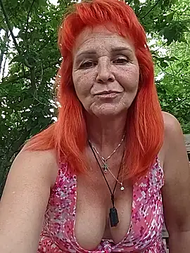 CassandraSandra44 online show from June 8, 2026, 4:51 pm