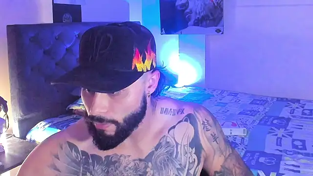 Snapshot of jeremygerard_ chatting on January 10, 2025, 4:54 am jeremygerard online show from January 10, 2025, 4:54 am