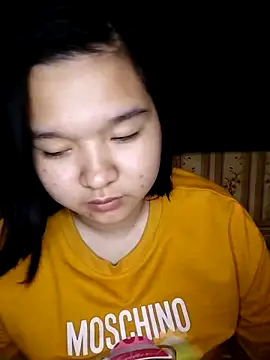 Thomgdee online show from February 15, 2025, 1:38 pm