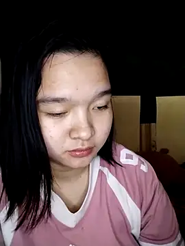 Thomgdee online show from March 19, 2025, 7:40 am