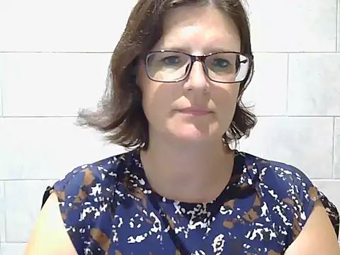 CrimsonMistress online show from February 7, 2025, 3:01 am