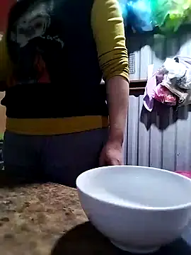 JasminePham online show from December 20, 2024, 11:00 am