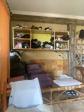 anastasia and jordan online show from March 3, 2025, 3:42 pm