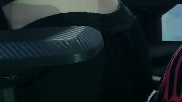 KiraLiLime online show from March 18, 2025, 12:03 pm