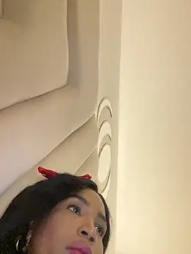 Snapshot of Jessie-pradoo chatting on September 28, 2025, 2:28 am Jessie-pradoo online show from September 28, 2025, 2:28 am