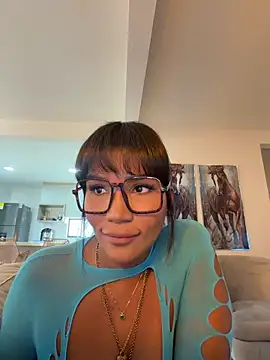 Snapshot of Jessie-pradoo chatting on June 1, 2026, 9:27 pm Jessie-pradoo online show from June 1, 2026, 9:27 pm