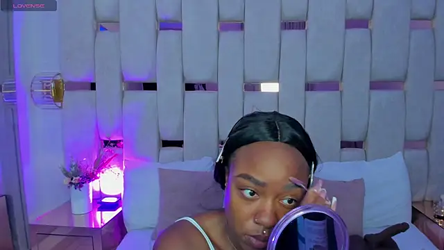 mia schwarz online show from February 19, 2026, 8:49 pm