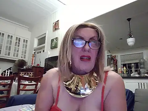 S4mmysplace online show from January 2, 2025, 1:40 pm