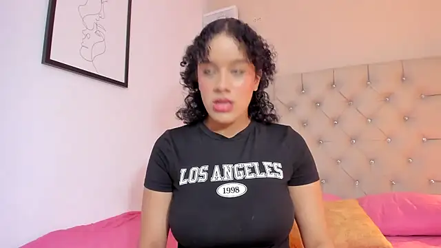 vanesasexyhot21 online show from November 29, 2025, 2:25 am