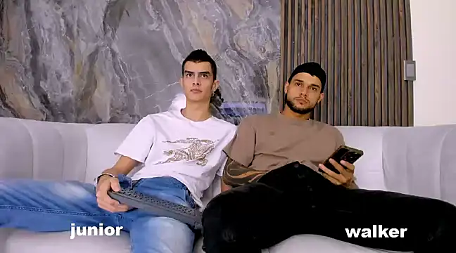 hot day online show from January 22, 2025, 1:10 am