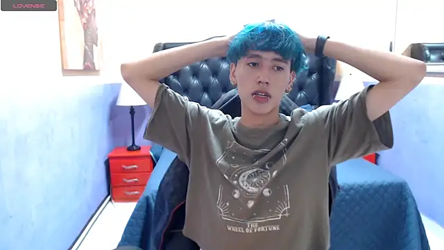 Stephan Queens online show from March 6, 2025, 1:37 am