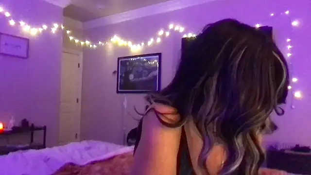 karrmmaa online show from February 1, 2025, 11:58 pm