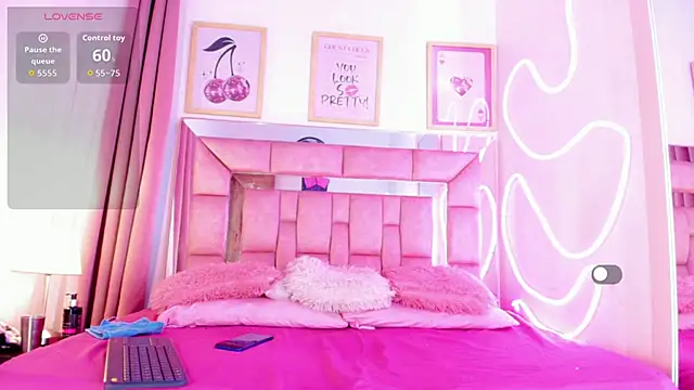 Snapshot of Doll_IvannaTs chatting on February 12, 2026, 9:32 pm Doll IvannaTs online show from February 12, 2026, 9:32 pm