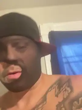 degiggxxx online show from October 7, 2025, 6:38 pm