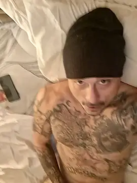 degiggxxx online show from December 2, 2025, 10:31 am