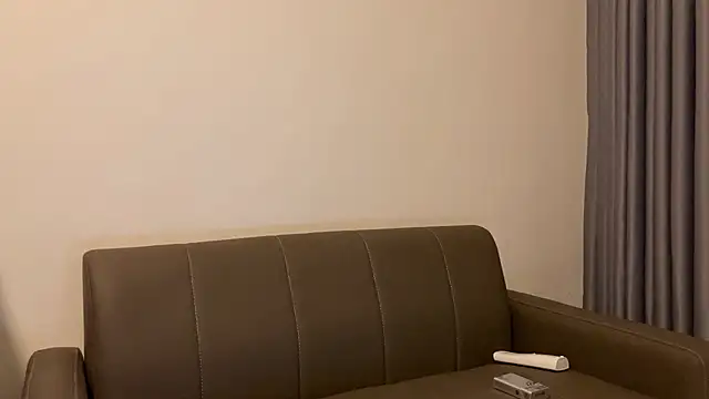 anahori  simon online show from March 10, 2026, 1:27 pm