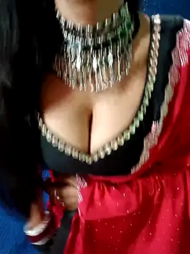 Savita hotmom online show from March 30, 2026, 4:52 pm